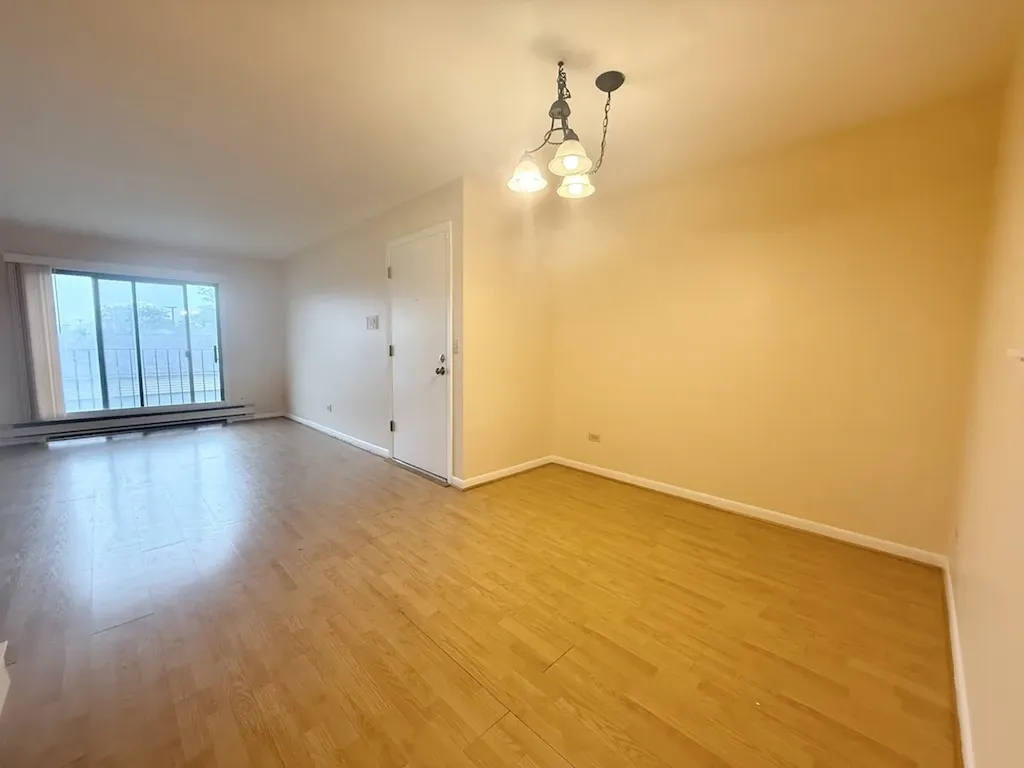 200 South Waters Edge Drive Glendale Heights IL 60139