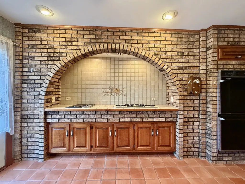 510 Delkir Court Naperville IL 60565