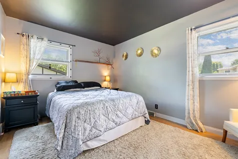 745 Sunbury Road South Elgin IL 60177