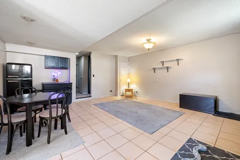 745 Sunbury Road South Elgin IL 60177