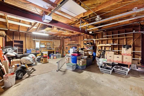 745 Sunbury Road South Elgin IL 60177