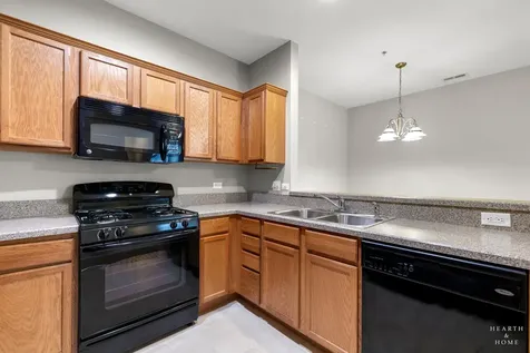 2305 Aurora Drive Hampshire IL 60140