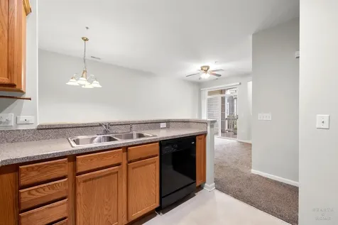 2305 Aurora Drive Hampshire IL 60140