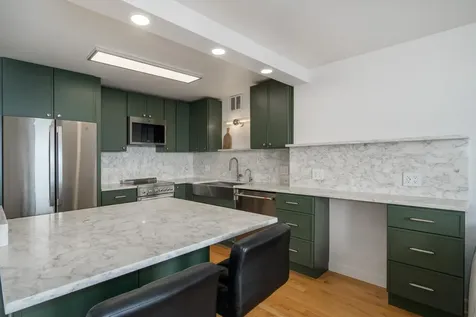 2626 North Lakeview Avenue Chicago IL 60614