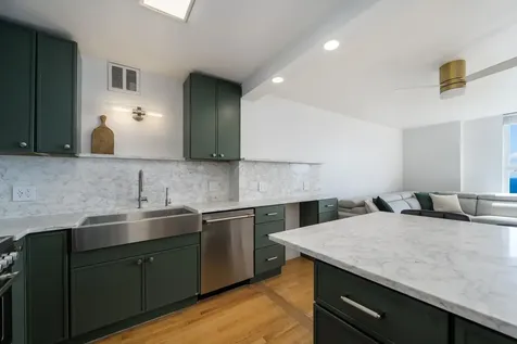 2626 North Lakeview Avenue Chicago IL 60614