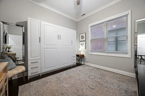 3010 North Sheffield Avenue Chicago IL 60657