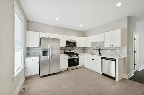 4845 West Potomac Avenue Chicago IL 60651