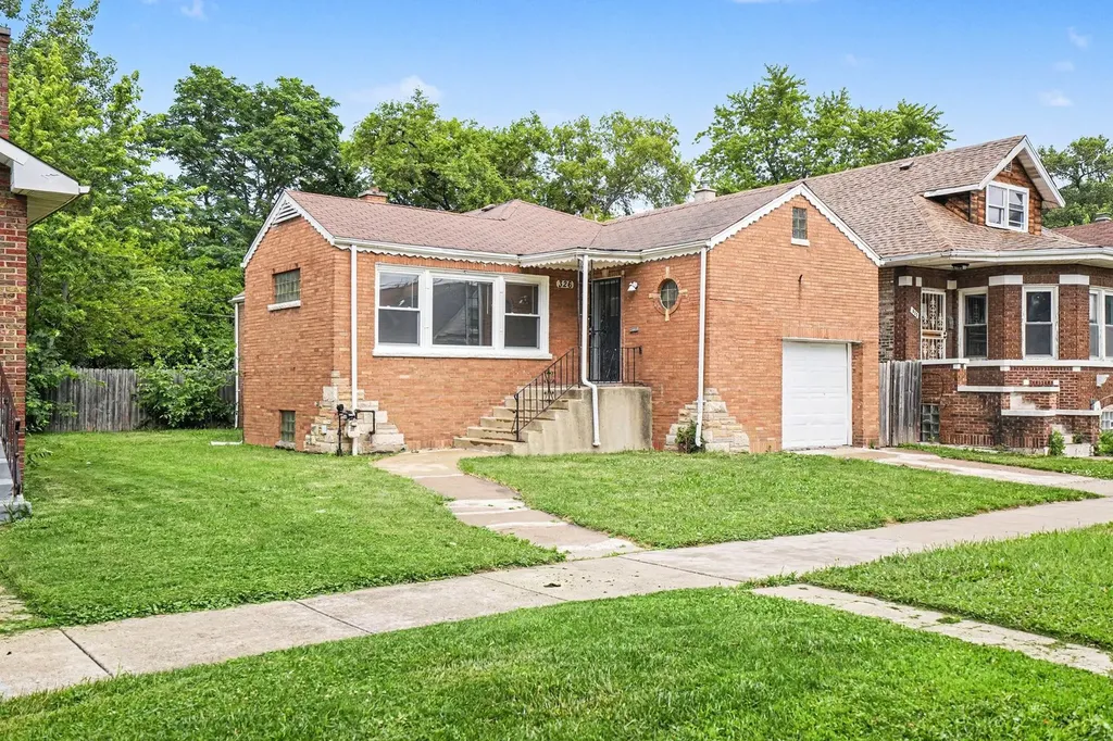 326 West 107th Place Chicago IL 60628