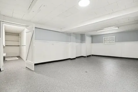 326 West 107th Place Chicago IL 60628