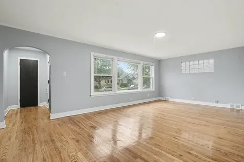 326 West 107th Place Chicago IL 60628