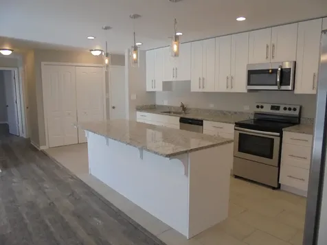 821 Oakton Street E Elk Grove Village IL 60007