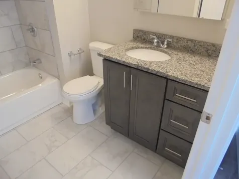 821 Oakton Street E Elk Grove Village IL 60007