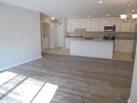 821 Oakton Street E Elk Grove Village IL 60007