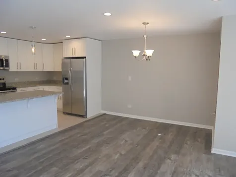 821 Oakton Street E Elk Grove Village IL 60007