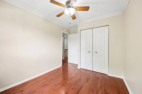 1124 East Potomac Lane Palatine IL 60074
