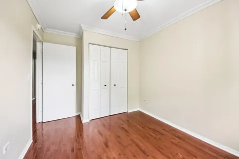 1124 East Potomac Lane Palatine IL 60074