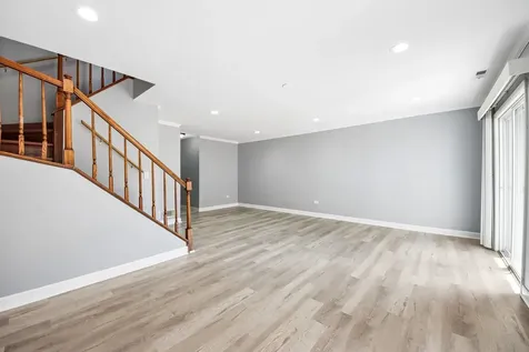 1124 East Potomac Lane Palatine IL 60074