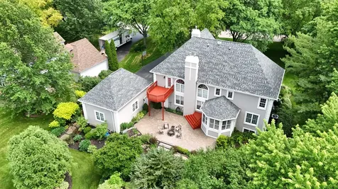 2284 Cairnwell Drive Belvidere IL 61008