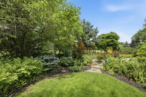 2284 Cairnwell Drive Belvidere IL 61008