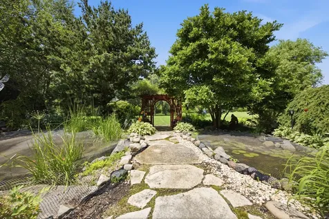 2284 Cairnwell Drive Belvidere IL 61008