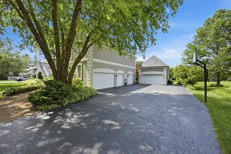 2284 Cairnwell Drive Belvidere IL 61008