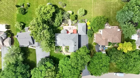 2284 Cairnwell Drive Belvidere IL 61008