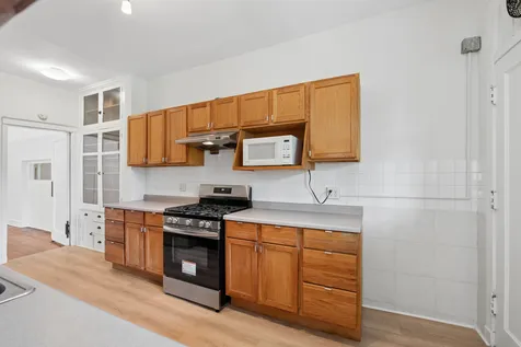 5715 South Blackstone Avenue Chicago IL 60637