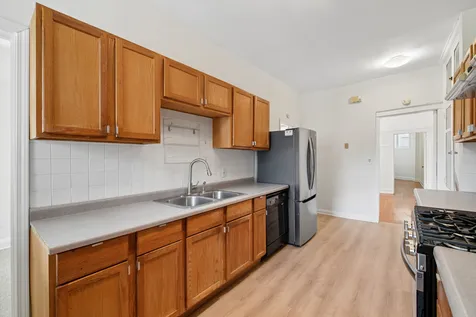 5715 South Blackstone Avenue Chicago IL 60637