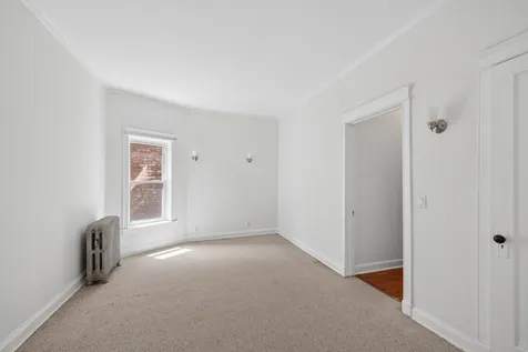 5715 South Blackstone Avenue Chicago IL 60637