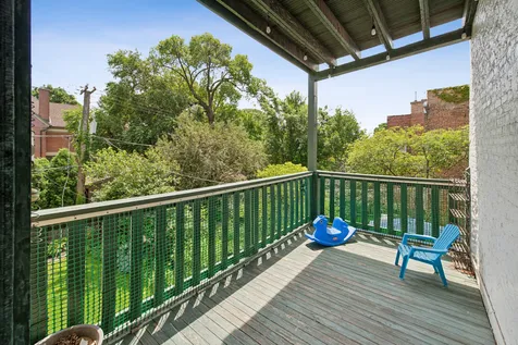 5715 South Blackstone Avenue Chicago IL 60637