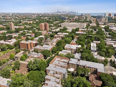 5715 South Blackstone Avenue Chicago IL 60637