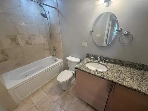 6954 North Greenview Avenue Chicago IL 60626