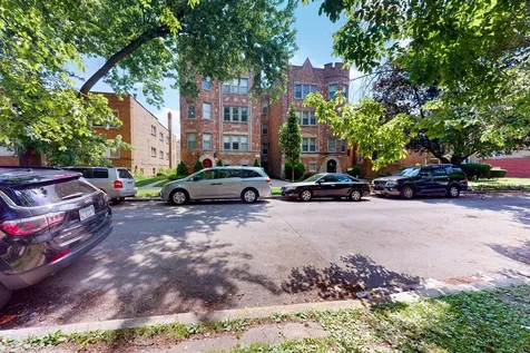 6531 North Francisco Avenue N Chicago IL 60645