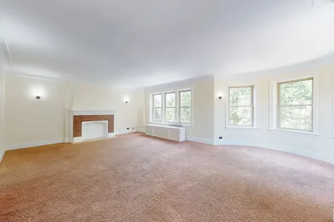 6531 North Francisco Avenue N Chicago IL 60645