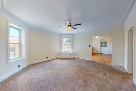 6531 North Francisco Avenue N Chicago IL 60645