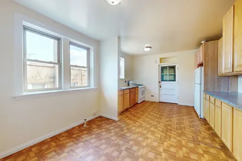 6531 North Francisco Avenue N Chicago IL 60645