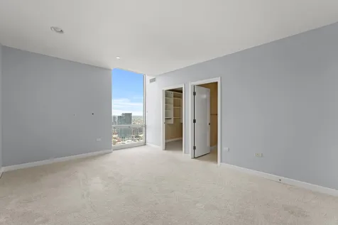 737 West Washington Boulevard Chicago IL 60661