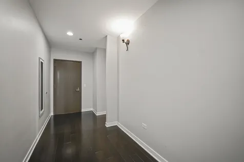 737 West Washington Boulevard Chicago IL 60661