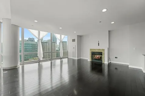 737 West Washington Boulevard Chicago IL 60661