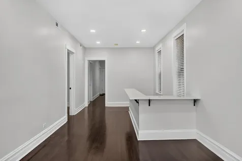 3023 West Wellington Avenue Chicago IL 60618