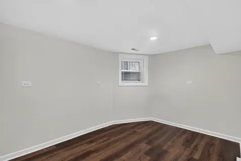 3023 West Wellington Avenue Chicago IL 60618