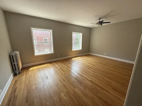 836 East 53rd Street Chicago IL 60615