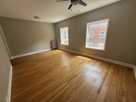 836 East 53rd Street Chicago IL 60615