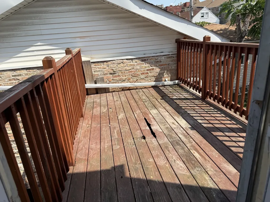 2332 West 24th Place Chicago IL 60608