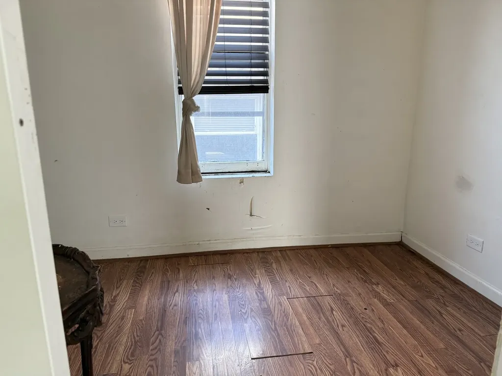 2332 West 24th Place Chicago IL 60608