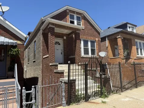 2332 West 24th Place Chicago IL 60608