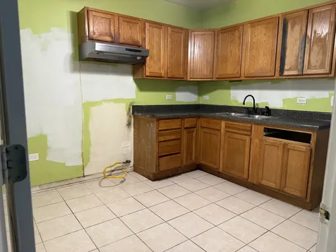 2332 West 24th Place Chicago IL 60608