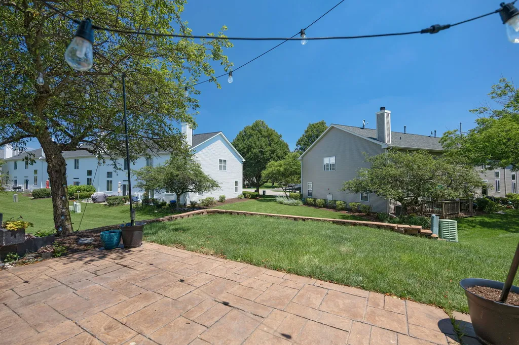 1260 Arapaho Court Naperville IL 60540