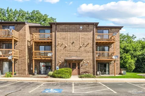 2260 Abbeywood Drive Lisle IL 60532