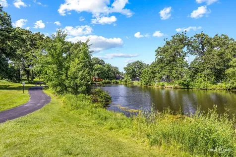 2260 Abbeywood Drive Lisle IL 60532